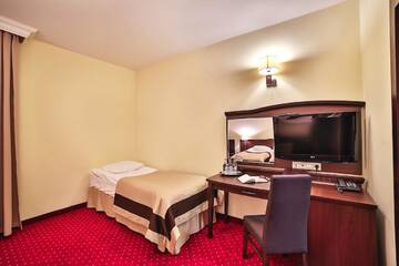 Фото номера Трехместный номер Отель Hotel Biały Dom г. Czerwionka 3